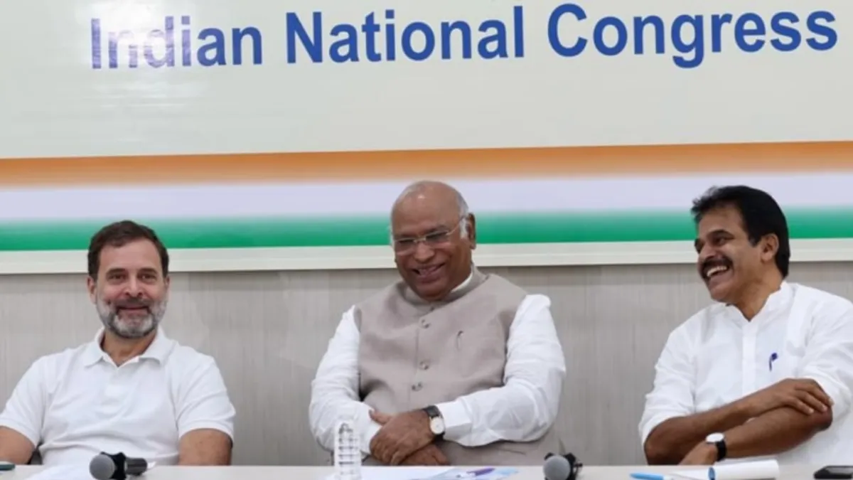 बैठक के दौरान राहुल गांधी ने गहलोत के लिए कही ऐसी बात कि सबके चेहरे पर आ गई मुस्कराहट! मीटिंग में सचिन पायलट पर नहीं हुआ कोई फैसला, काग्रेस पार्टी जल्दी करेगी राजस्थान में