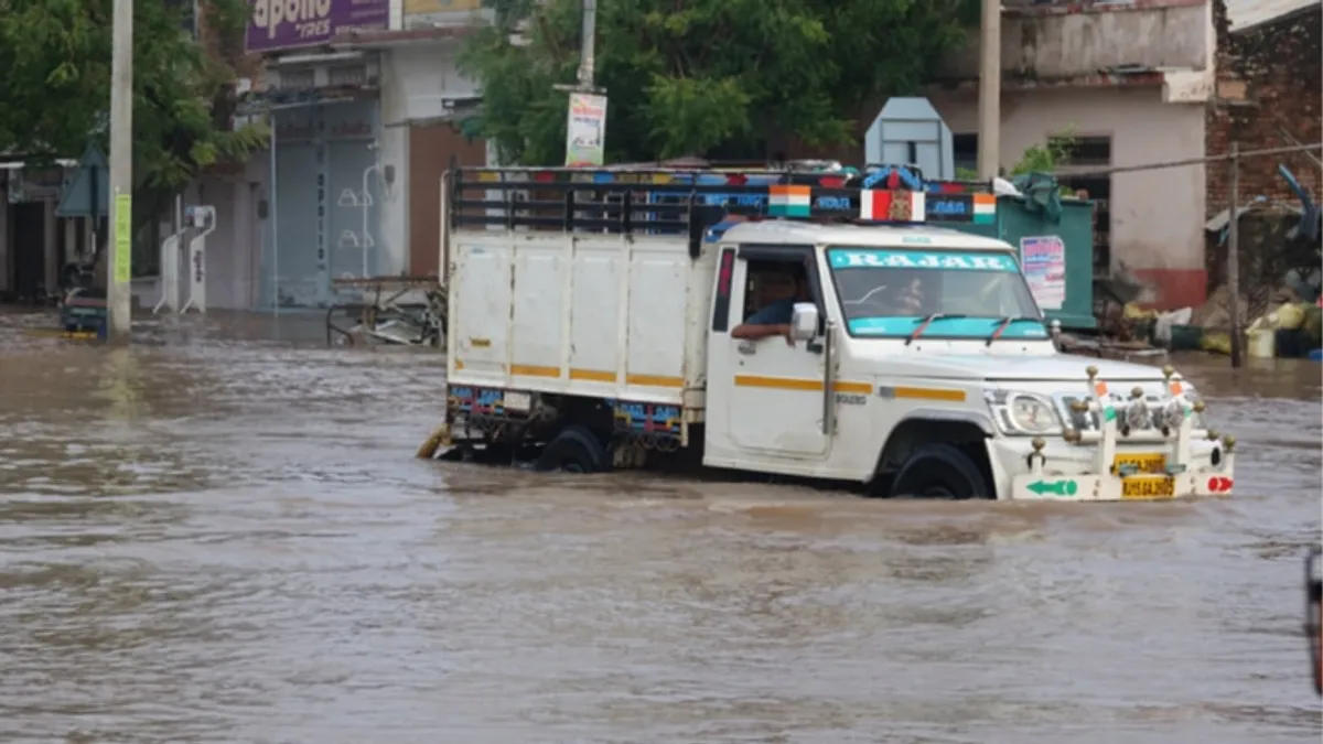 बारिश बनी आफत! अजमेर में ऑफिसर की मौत, पाली में बांध ओवरफ्लो, उदयपुर में फतेहसागर के खुले गेट NewsTak