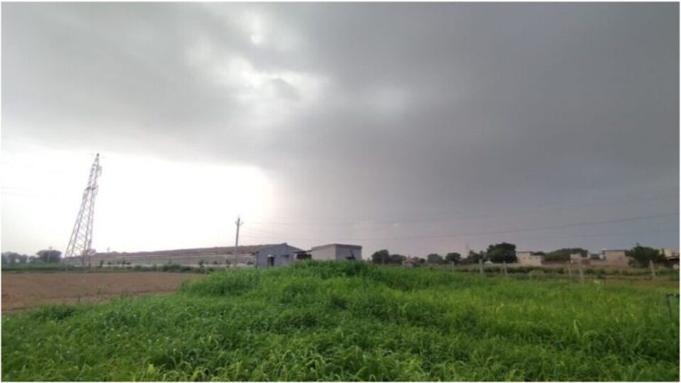 Weather Alert: राजस्थान में थमेगा बारिश का दौर! मौसम विभाग ने जारी किया यह अपडेट Weather: राजस्थान में थमेगा बारिश का दौर, मौसम विभाग ने जारी किया यह अपडेट