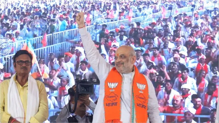 अमित शाह ने भाषण में 28 मिनट में 24 बार लिया गहलोत का नाम, बोले- उन्होंने जादूगरी से बिजली गायब कर दी