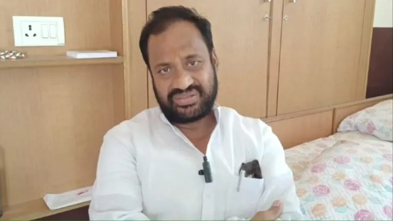 कांग्रेस जिला अध्यक्ष का अजीबोगरीब बयान, बोले- 'चंदा देने वाले का ही नाम प्रत्याशी पैनल में भेजा
