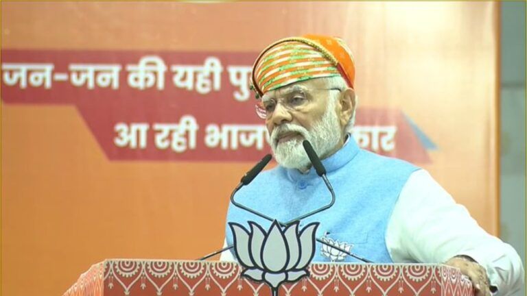 Rajasthan: महिला पत्रकार से अभद्रता करने वाले शांति धारीवाल को PM ने भी घेरा