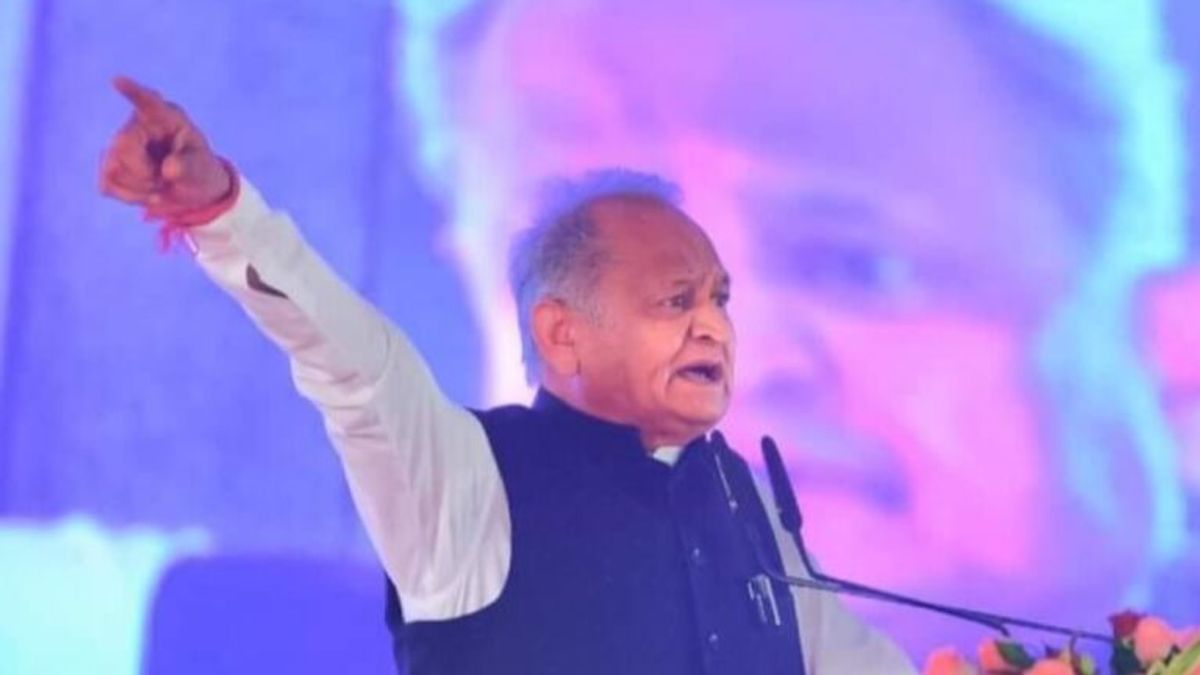 चिंरजीवी योजना में नहीं हो रहा इलाज? गहलोत ने सीएम भजनलाल शर्मा को लेकर किया ये ट्वीट 'मुझे हारने का उतना दुख नहीं' चुनाव में हार के बाद गहलोत ने इस बात पर जताई चिंता