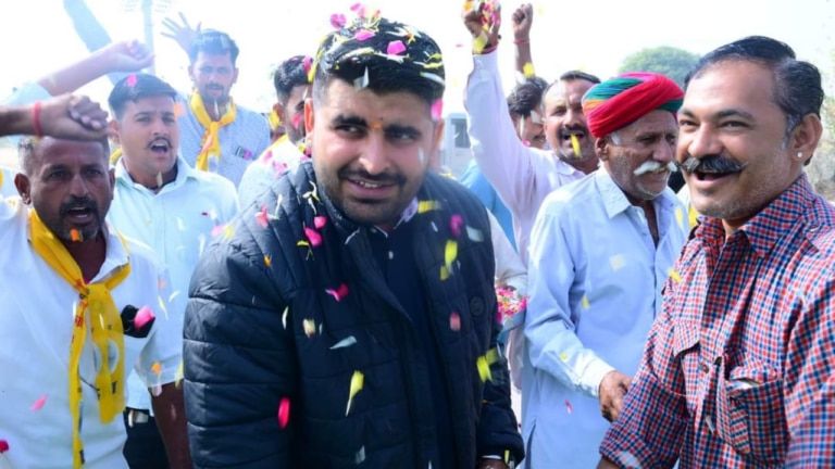 जीत के बाद बीजेपी के बागी रविंद्र सिंह भाटी ने दिया बड़ा इशारा, इस पार्टी के साथ मिलाएंगे हाथ