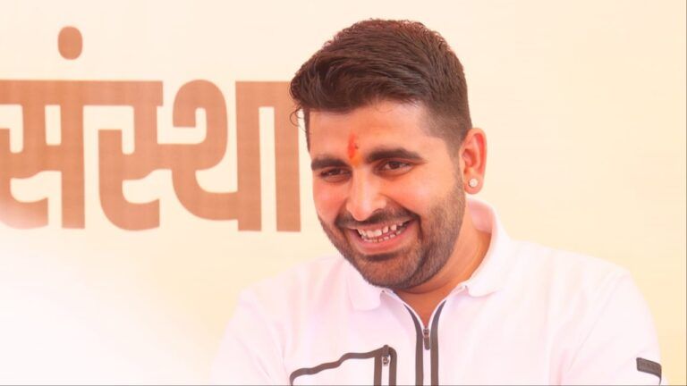 मात्र इतने रुपए जेब में लेकर चुनाव लड़ने निकले थे रविंद्र सिंह भाटी, यूं जीता शिव की जनता का दिल!