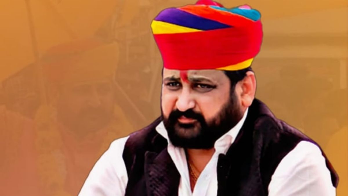 सुखदेव सिंह गोगामेड़ी की हत्या में खुल गए कई राज! ऐसे रची गई साजिश Live update: Karni sena President Murder- गोगामेड़ी का अंतिम संस्कार होगा कल, इन मांगों पर बनी सहमति