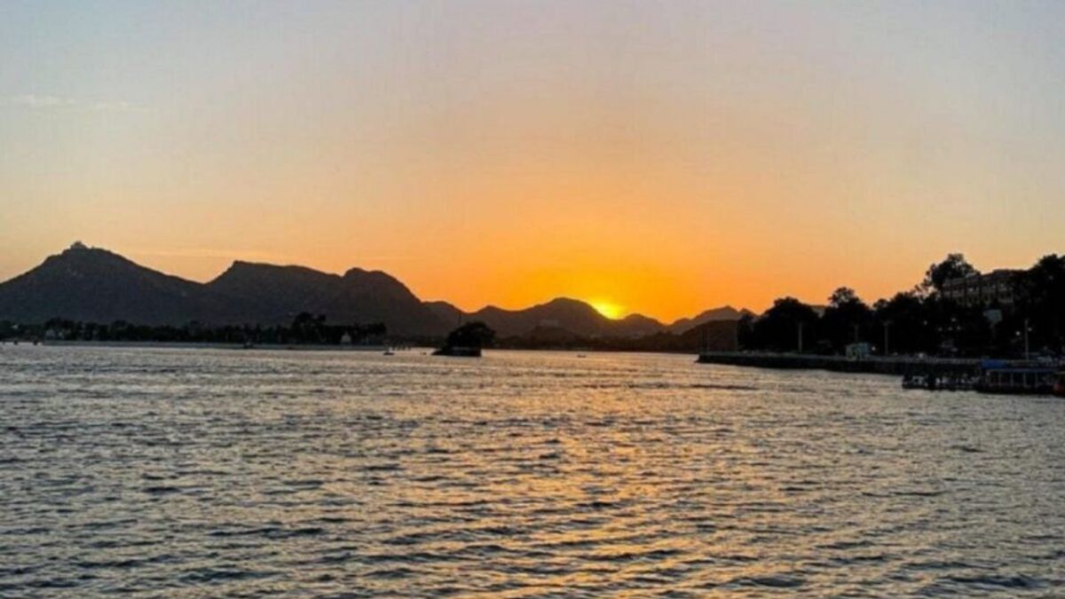 Rajasthan Weather: मौसम ने मारी पलटी, प्रदेश में कम हो रहा सर्दी का असर, देखें लेटेस्ट अपडेट Rajasthan Weather: मौसम ने मारी पलटी, प्रदेश में कम हो रहा सर्दी का असर, देखें लेटेस्ट अपडेट