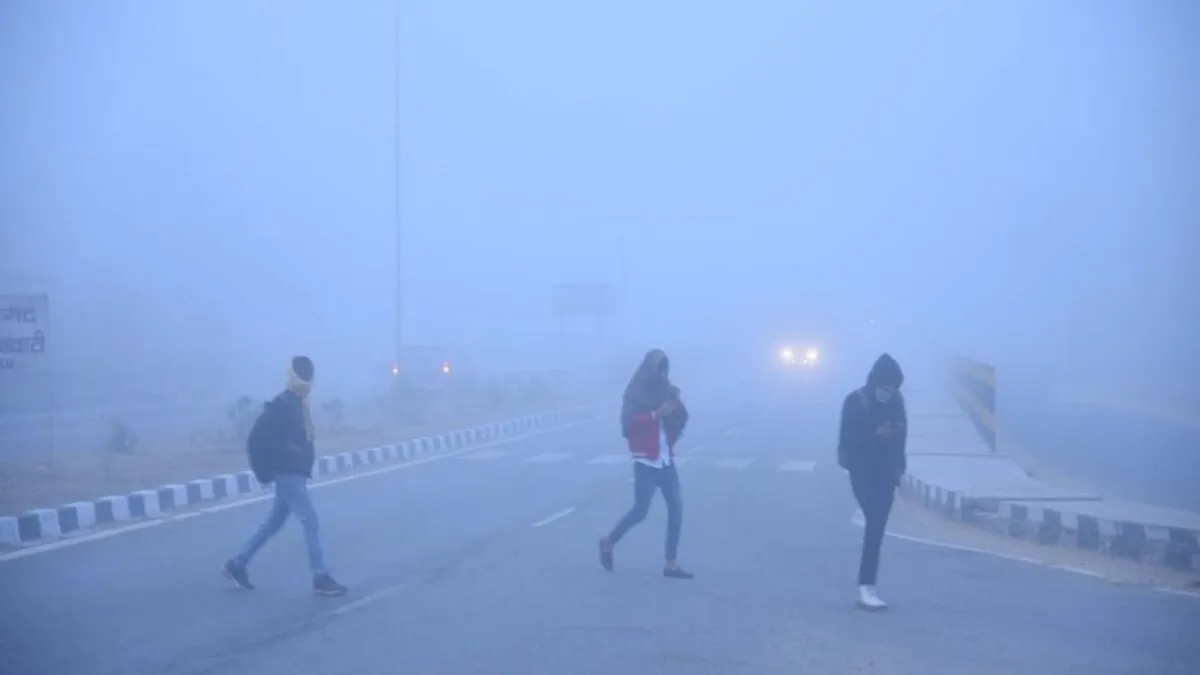 Rajasthan Weather Today: अलवर, फतेहपुर में सबसे अधिक ठंड, इन जिलों में कोहरे को लेकर मौसम विभाग का अलर्ट Rajasthan Weather Today: अलवर, फतेहपुर में सबसे अधिक ठंड, इन जिलों में कोहरे को लेकर मौसम विभाग का अलर्ट
