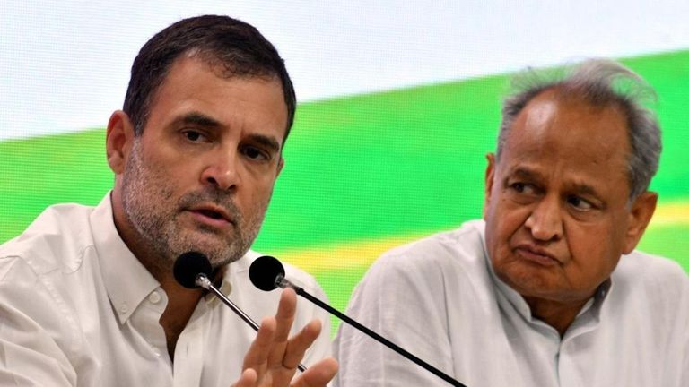 कांग्रेस छोड़ने वाले नेताओं की लंबी फेहरिस्त? अब इस दिग्गज महिला नेता ने ऐलान कर बढ़ा दी पार्टी की टेंशन! NewsTak