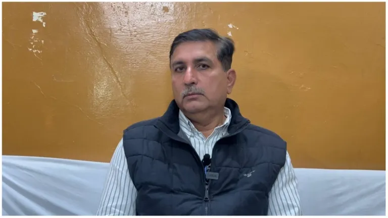 अपने ही पार्टी की प्रत्याशी की रैली में बड़ी बात कह गए हरीश चौधरी! बोले- "पार्टी उम्मेदाराम बेनीवाल की मदद नहीं कर सकती" NewsTak