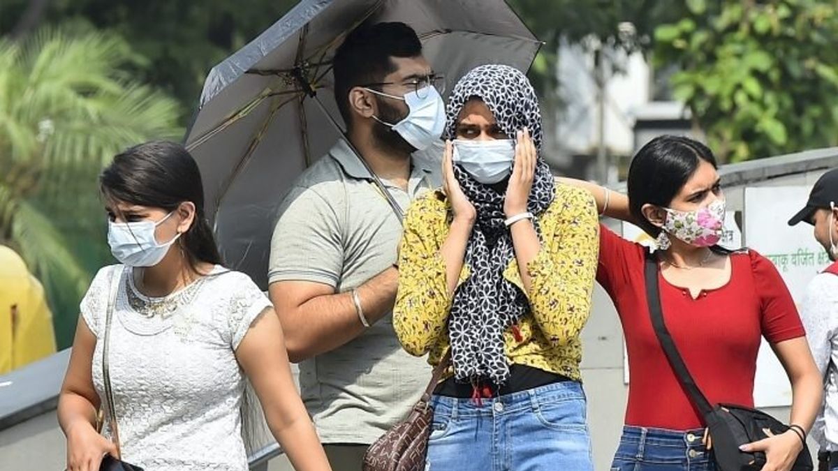 Rajasthan Weather: बाड़मेर-चूरू में भीषण गर्मी, फलोदी में पारा पहुंचा 50°C, देखें IMD का ताजा अपडेट NewsTak