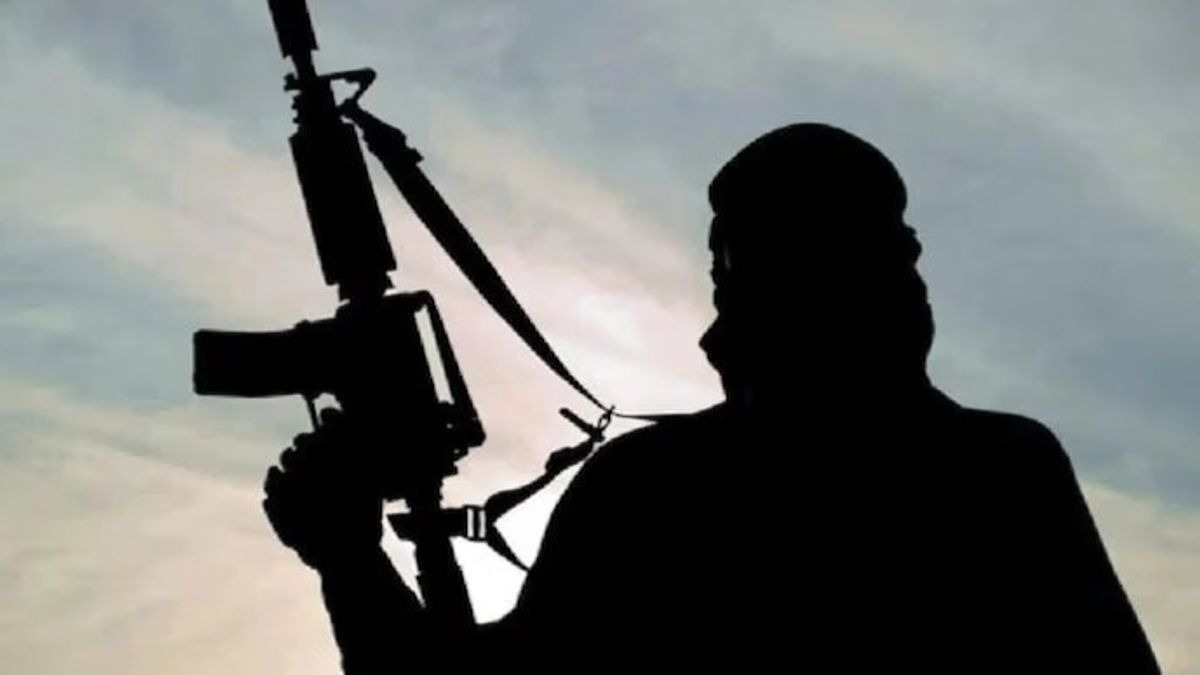 Rajasthan: अल-कायदा के आतंकी मॉड्यूल का खुलासा, भिवाड़ी से 6 लोग गिरफ्तार, बड़ी मात्रा में मिला गोला-बारूद बरामद Rajasthan