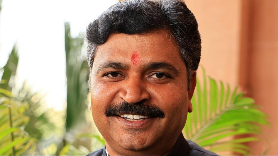 Rajasthan Politics: विधानसभा सत्र के पहले दिन नेता प्रतिपक्ष का माइक कर दिया बंद? सियासत गरमाई! Video Thumbnail