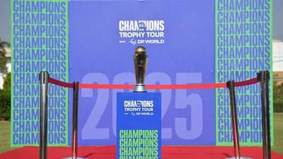 ICC Champions Trophy 2025 LIVE Updates : पाकिस्तान में होने वाली आईसीसी चैंपियंस ट्रॉफी 2025 पर बड़ी अपडेट, 24 घंटे बाद होगा अंतिम फैसला ICC Champions Trophy Live Updates