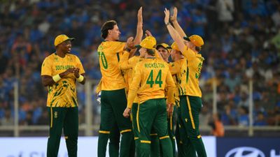 IND vs SA T20 World Cup 2026: भारत को मिली टी20 वर्ल्ड कप में सबसे बड़ी हार, साउथ अफ्रीका ने 76 रन से धोया SportsTak Hindi