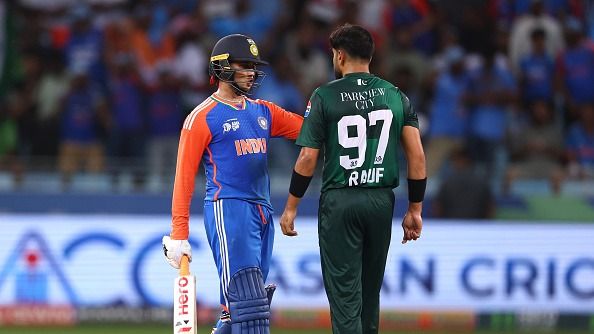 पाकिस्तान के खिलाफ अभिषेक शर्मा की आंधी, 39 गेंदों पर 74 रन ठोक रिकॉर्ड्स की लगाई झड़ी
