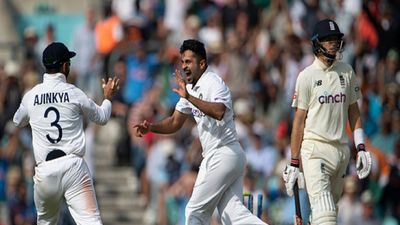 भारत-इंग्लैंड के बीच पांचवां टेस्ट 1 जुलाई से, कोरोना के चलते टीम इंडिया ने बीच में छोड़ दिया था दौरा SportsTak Hindi