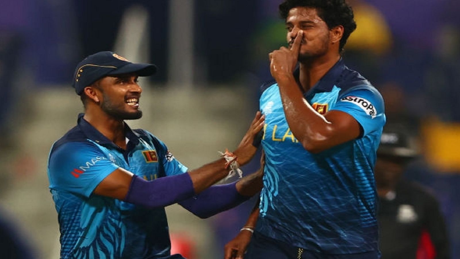 WI vs SL: मौजूदा वर्ल्ड चैंपियन वेस्टइंडीज को श्रीलंका ने किया बाहर WI vs SL: मौजूदा वर्ल्ड चैंपियन वेस्टइंडीज को श्रीलंका ने किया बाहर