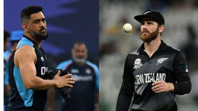 T20 WC : धोनी की चाल से फाइनल तक पहुंचे विलियमसन, अब ख़िताब पर होगी नजरें SportsTak Hindi