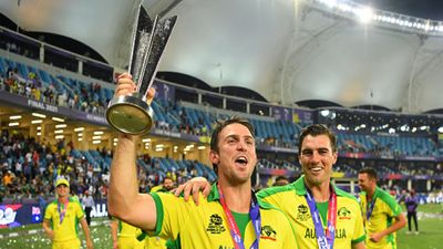 पहले बाप और फिर बेटा बना ऑस्ट्रेलिया का चैंपियन, इस जोड़ी ने हासिल किया ख़ास मुकाम SportsTak Hindi