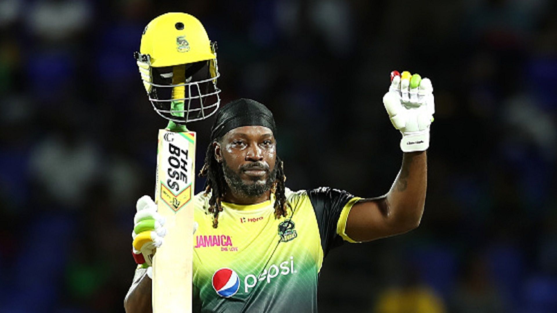 गेल के बल्ले से अबूधाबी में आया 'बवंडर', 7 गेंदों में 38 रन ठोक गेंदबाजों की उड़ाई धज्जियां