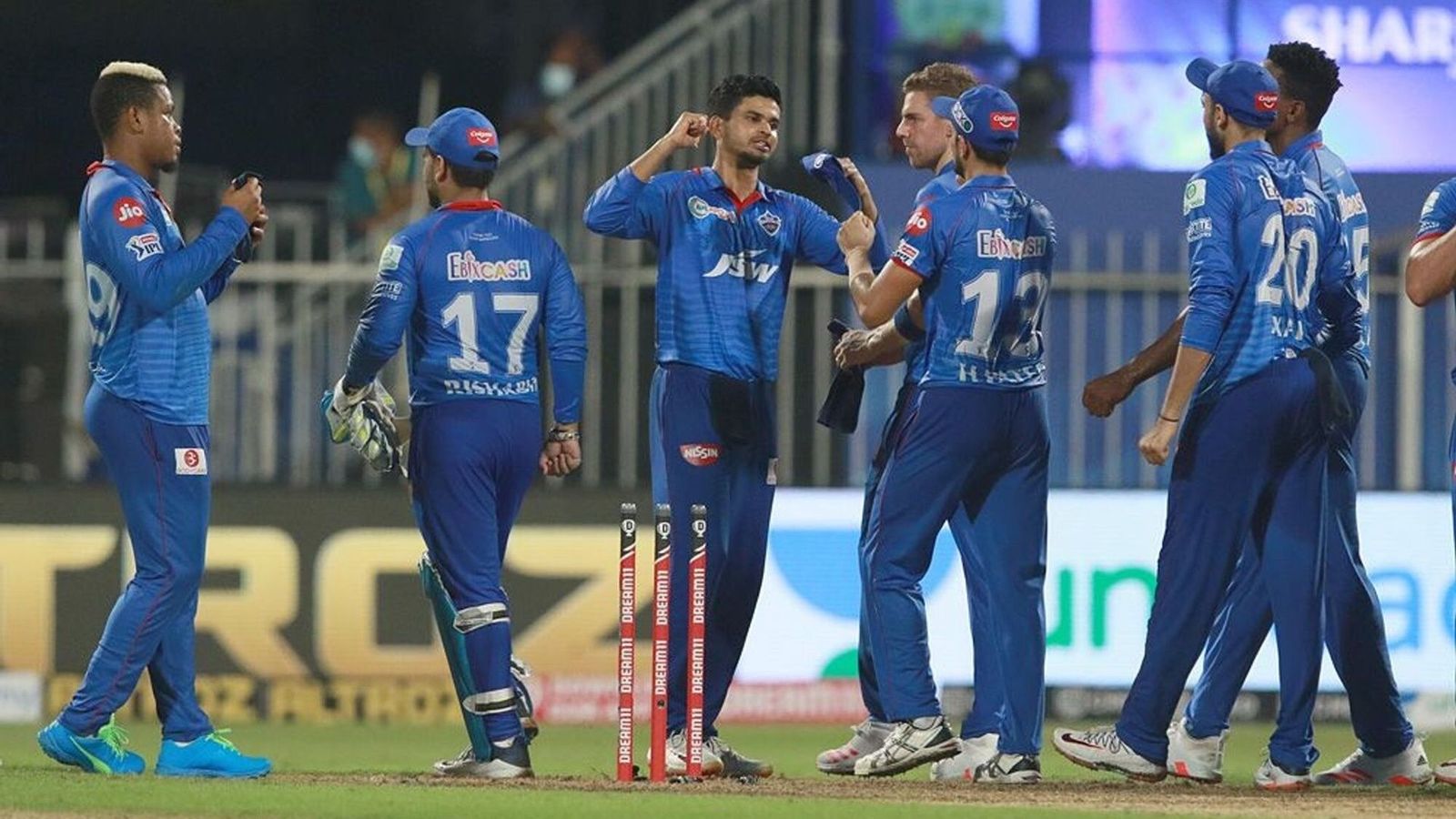 DC Retention: ऋषभ पंत को कमान, जिन्हें रिटेन किया ये रहे उनके नाम DC Retention: ऋषभ पंत को कमान, जिन्हें रिटेन किया ये रहे उनके नाम