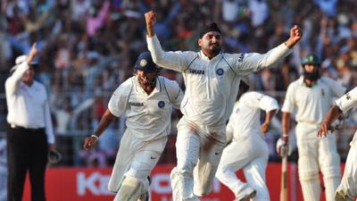 भज्जी ने चुनी ऑल टाइम प्लेइंग-11, भारत के सिर्फ दो खिलाड़ी शामिल, इनमें से एक को बताया विव रिचर्ड्स SportsTak Hindi