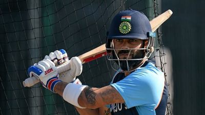 न्यूजीलैंड के क्रिकेटर ने विराट के जख्मों पर बिखेरा नमक, कहा-बल्ले पर लगी थी गेंद SportsTak Hindi