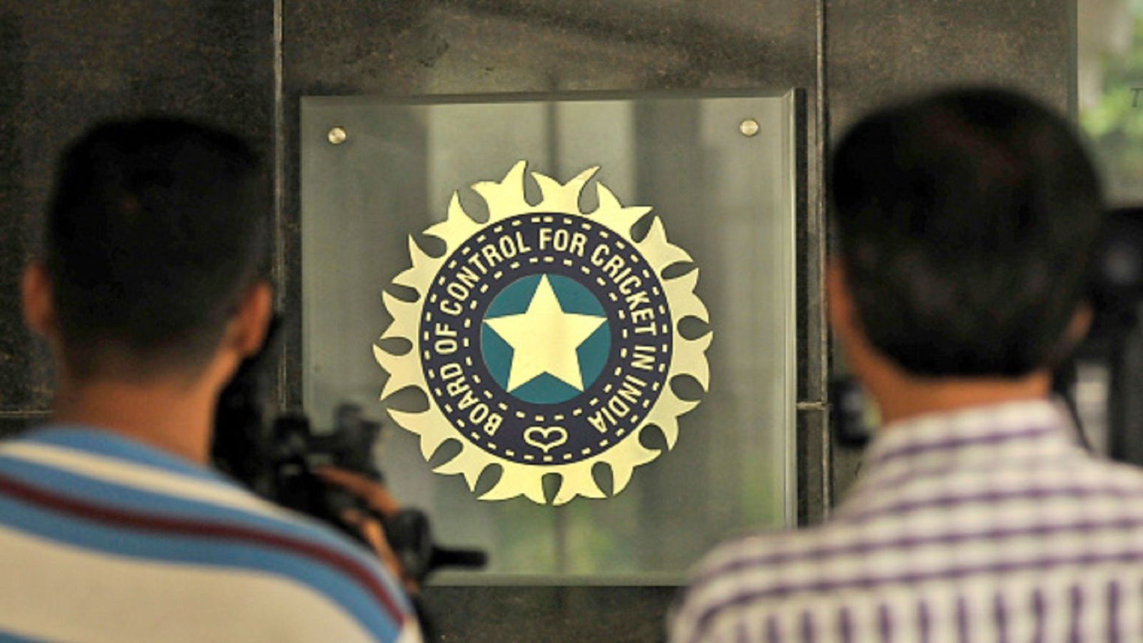 BCCI AGM: साउथ अफ्रीका दौरे पर टीम इंडिया जायेगी या नहीं, इस दिन हो सकता है फैसला BCCI AGM: साउथ अफ्रीका दौरे पर टीम इंडिया जायेगी या नहीं, इस दिन हो सकता है फैसला