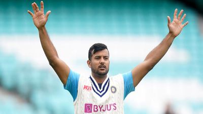 इस भारतीय दिग्गज के देखे वीडियो और जड़ दिया शतक, मयंक ने किया बड़ा खुलासा SportsTak Hindi