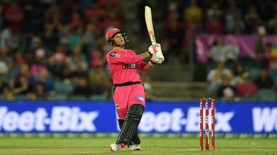 ऑस्ट्रेलिया में दिखा नया '360 डिग्री' बल्लेबाज, 47 गेंद में 83 रन ठोक मचाया कोहराम SportsTak Hindi