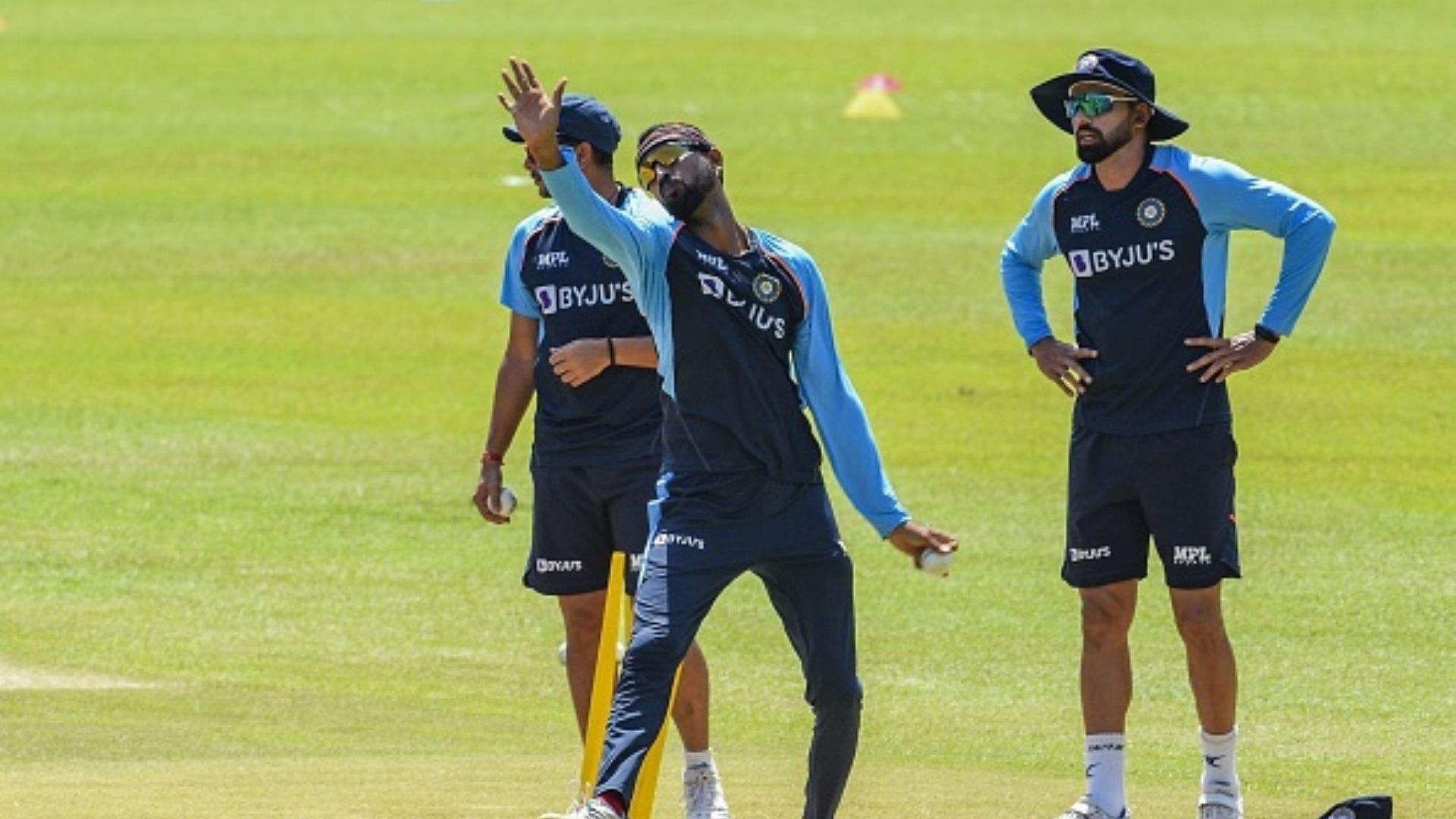 पांड्या ब्रदर्स का खेल खत्म, पहले IPL टीम ने किया बाहर, अब बल्ला नहीं दे रहा साथ