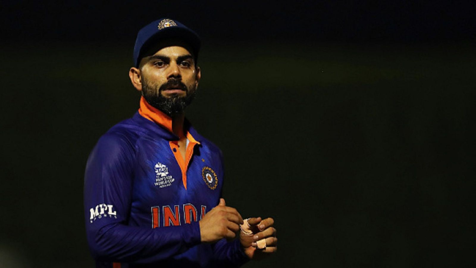 बड़ी खबर: कप्तानी छिनने के बाद विराट कोहली का साउथ अफ्रीका में वनडे सीरीज खेलने से इंकार, बताई ये वजह बड़ी खबर: कप्तानी छिनने के बाद विराट कोहली का साउथ अफ्रीका में वनडे सीरीज खेलने से इंकार, बताई ये वजह