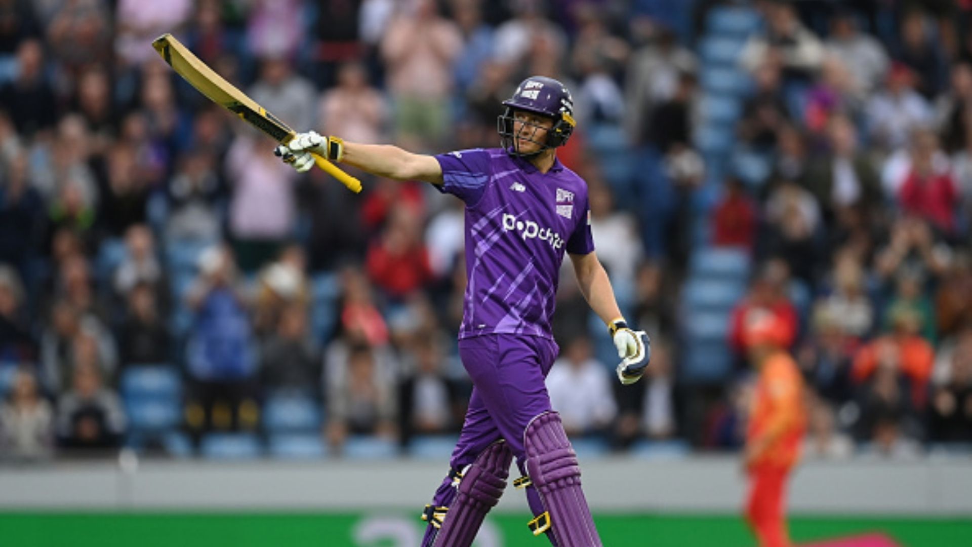 इंग्लैंड के ओपनर ने मचाया तहलका, '13 गेंदों में ठोक डाले 60 रन', शोएब मलिक की टीम ने 102 रनों से जीता मैच