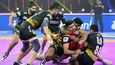 पीकेएल-8: तेलुगू टाइटंस ने खेला इस सीजन का अपना दूसरा टाई, टीम को अभी भी अपनी पहली जीत की तलाश SportsTak Hindi