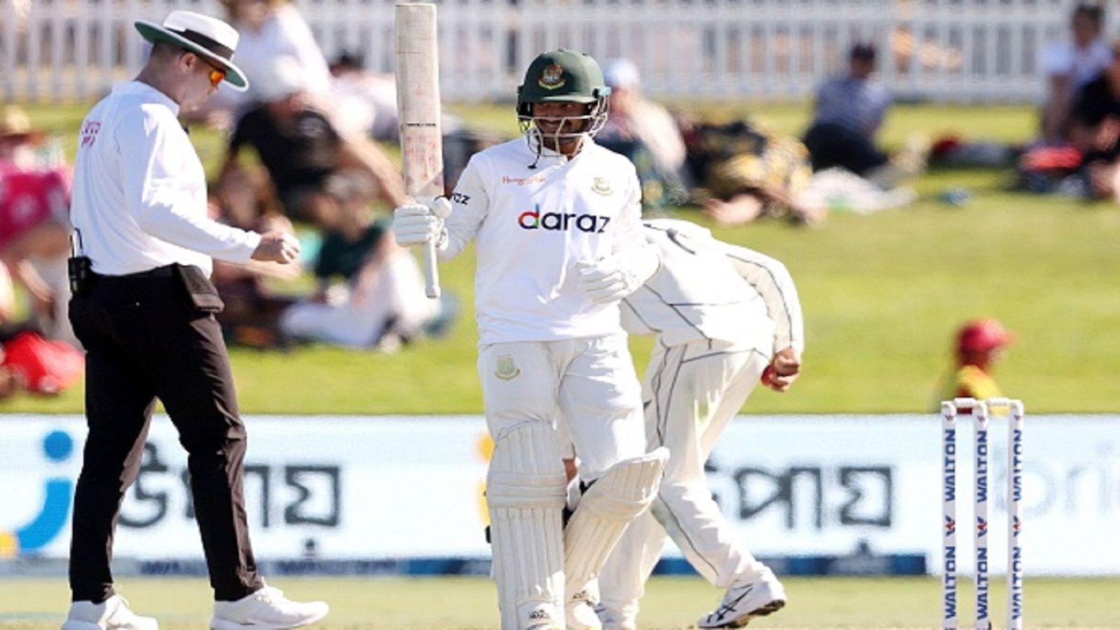 NZ vs BAN : विकेट को तरसे कीवी गेंदबाज, बांग्लादेशी बल्लेबाजों ने किया पलटवार NZ vs BAN : विकेट को तरसे कीवी गेंदबाज, बांग्लादेशी बल्लेबाजों ने किया पलटवार