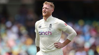 सिडनी टेस्ट में इंग्लैंड को मिला गहरा जख्म, बेन स्टोक्स पर मंडराया सबसे बड़ा खतरा SportsTak Hindi