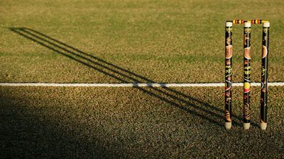 18 साल के बल्लेबाज ने ठोका धमाकेदार शतक, 10 गेंदबाज मिलकर भी जीत से नहीं रोक सके SportsTak Hindi