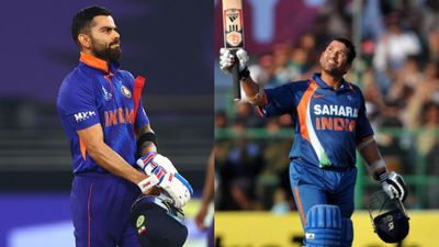 कोहली ने 9 रन बनाकर तोड़ा 9 साल पुराना रिकॉर्ड, सचिन तेंदुलकर से भी निकल गए आगे SportsTak Hindi