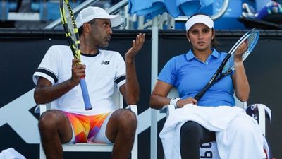 ऑस्ट्रेलियन ओपन: एलेन- मात्वे को हराकर मिक्स्ड डबल्स के क्वार्टफाइनल्स में पहुंची सानिया- राजीव की जोड़ी SportsTak Hindi