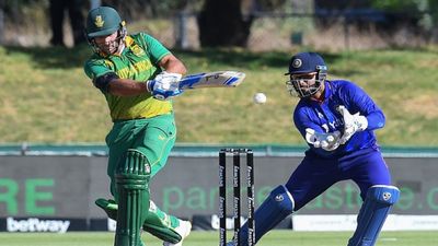 एक घर में तीन क्रिकेटर, मगर सबसे छोटे भाई को मिला 'ICC इमर्जिंग अवार्ड', जानिए क्या है उसका नाम SportsTak Hindi