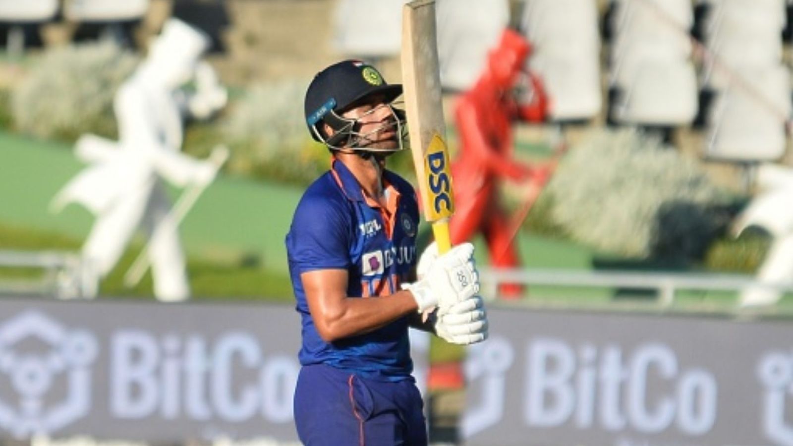 भारत को जीत के करीब पहुंचाने वाले दीपक चाहर के प्रदर्शन पर राहुल द्रविड़ का बड़ा बयान, कहा- आनेवाले समय में मैं इस खिलाड़ी को... भारत को जीत के करीब पहुंचाने वाले दीपक चाहर के प्रदर्शन पर राहुल द्रविड़ का बड़ा बयान, कहा- आनेवाले समय में मैं इस खिलाड़ी को...