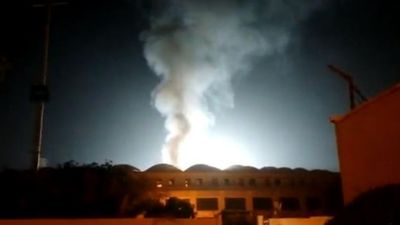 PSL शुरू होने से ठीक एक दिन पहले कराची स्टेडियम में लगी भयानक आग, कमेंट्री बॉक्स और बाउंड्री केबल जलकर खाक SportsTak Hindi