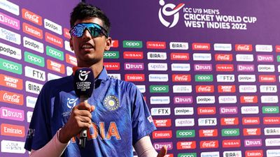 कोरोना से लड़ते हुए कैसे भारत ने बांग्लादेश को चटाई धूल, कप्तान यश ने बताया प्लान SportsTak Hindi