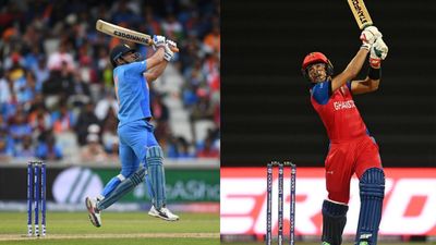 कराची के मैदान पर दिखा धोनी का हेलीकॉप्टर शॉट, पंड्या, राशिद के बाद इस खिलाड़ी ने भी कर दिया कमाल SportsTak Hindi