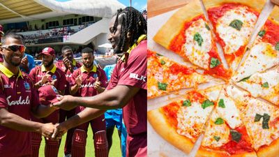 IPL 2022: नीलामी में मिले 10.75 करोड़ रुपए तो क्रिकेटर ने खुश होकर टीम को दे डाली हजारों रुपए की पिज्जा पार्टी SportsTak Hindi