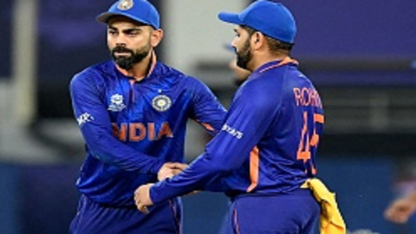 IND vs WI: विराट ने रोहित शर्मा से कहा-मैं बोल रहा हूं, रिव्यू ले, कप्तान ने मान ली बात लेकिन फिर... IND vs WI: विराट ने रोहित शर्मा से कहा-मैं बोल रहा हूं, रिव्यू ले, कप्तान ने मान ली बात लेकिन फिर...