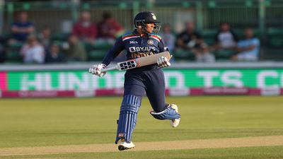 IND vs NZ: रिचा घोष ने जड़ा भारतीय महिला क्रिकेट का सबसे तेज अर्धशतक, पर नहीं टाल सकीं टीम की लगातार चौथी हार SportsTak Hindi