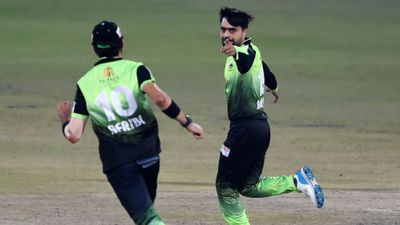 PSL फाइनल के लिए लाहौर कलंदर्स की टीम में शामिल होंगे राशिद खान? फैंस को आखिरकार मिल गया जवाब SportsTak Hindi