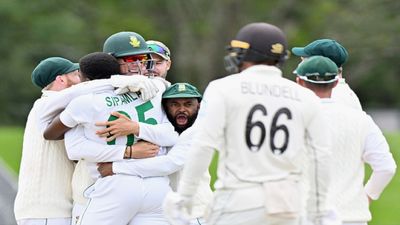 NZ vs SA: दूसरे टेस्ट में न्यूजीलैंड को 198 रन से हराकर साउथ अफ्रीका ने बराबर की सीरीज SportsTak Hindi